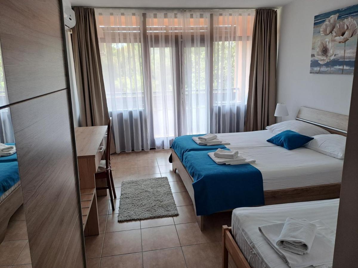 Hotel Albamaris Biograd Na Moru Pokój zdjęcie